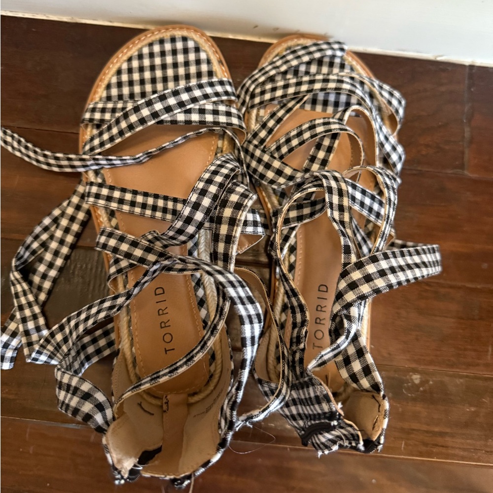 Lace up sandals